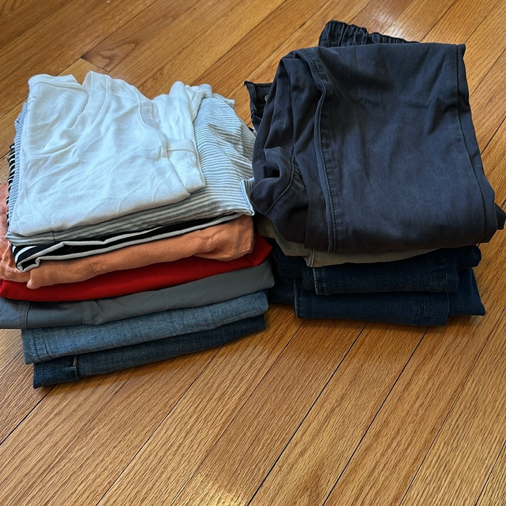 12 items! Size medium/6